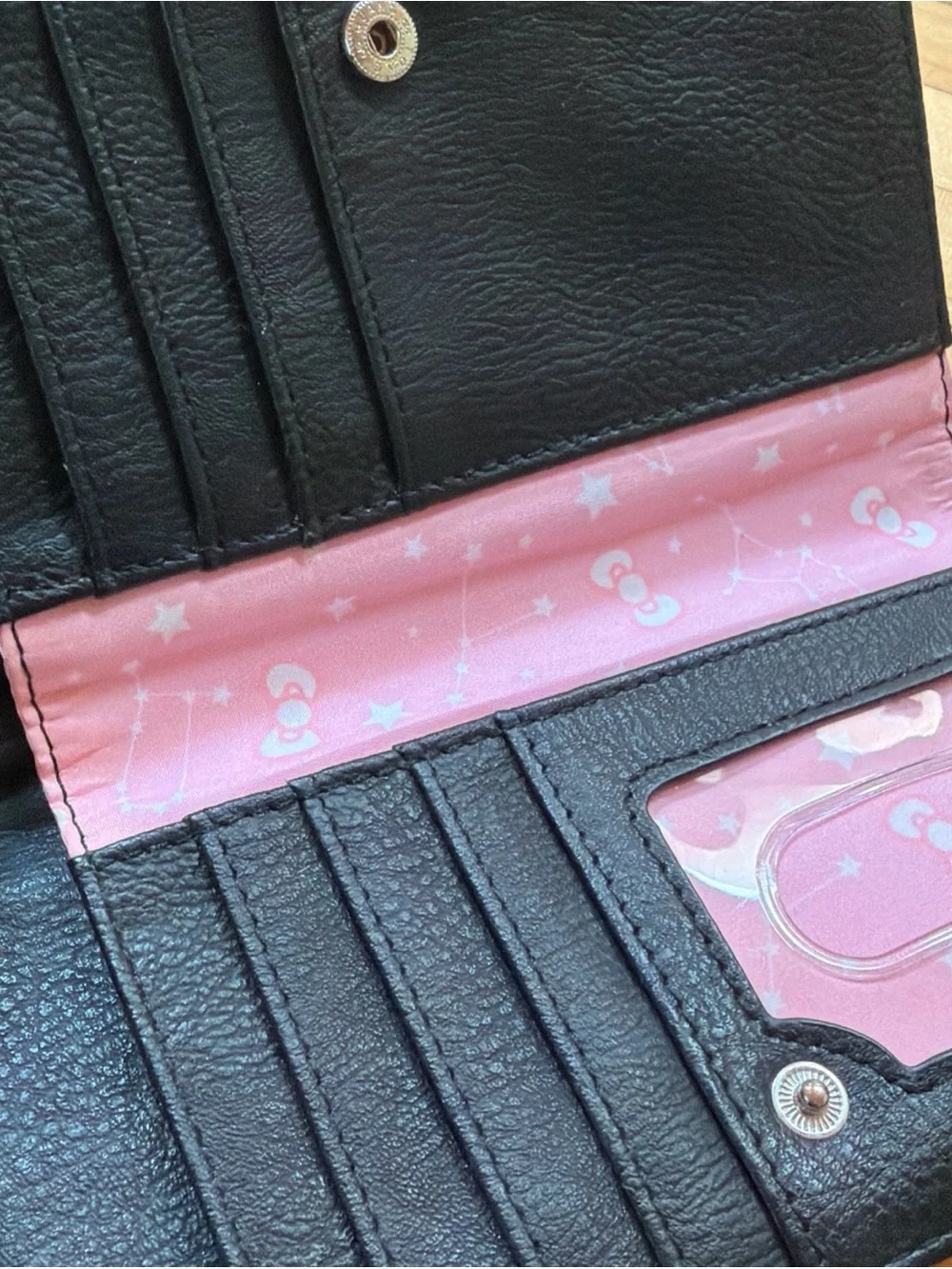 Loungefly Hello Kitty Zodiac Constellation Wallet Black Sanrio Zip & Snap